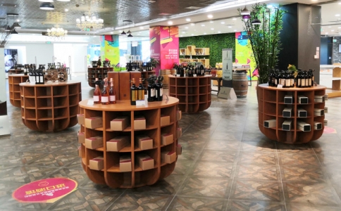 重慶羅訥河谷區(qū)紅酒大師班品酒會(huì)晚宴